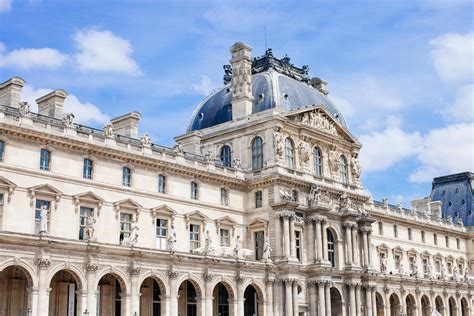  Interpreting Paris: Architecture Through History